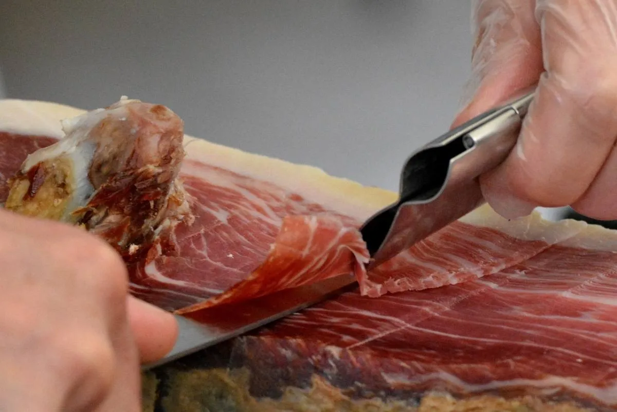 Cortado de jamón ibérico profesional